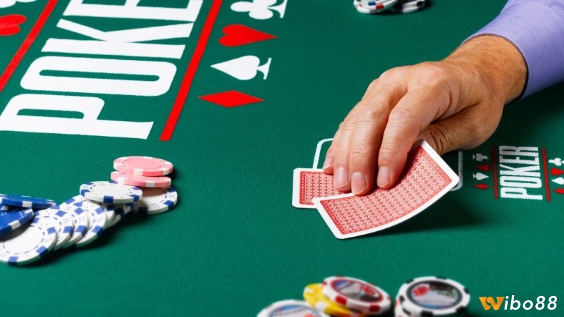 Khám phá các luật chơi poker cơ bản dành cho người mới nhé