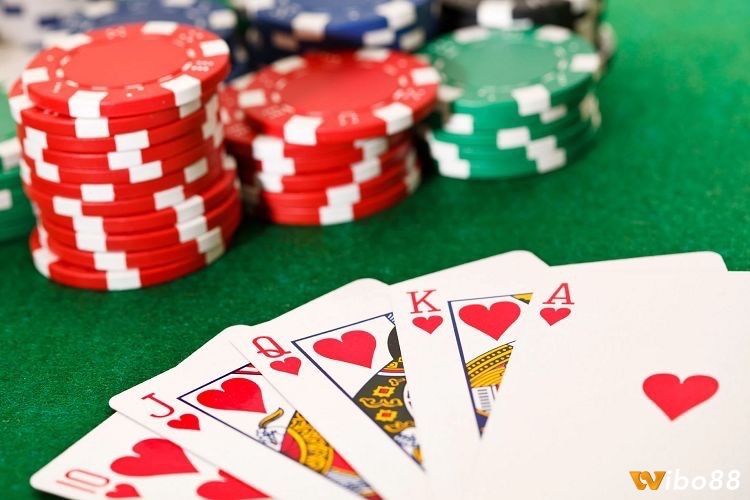 Poker là một trò chơi đánh bài phổ biến và được ưa chuộng nhất hiện nay 