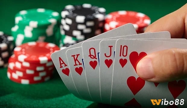 Poker là một trong những trò chơi sòng bạc phổ biến và được yêu thích nhất hiện nay