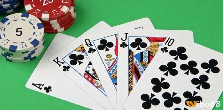 Luật chơi bài poker quy định sảnh gồm 5 lá bài liền nhau