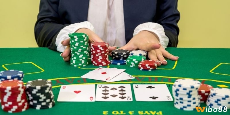 Cách chơi poker chi tiết cho tân thủ