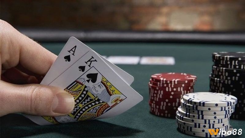 Cách chơi poker 2 lá quy định danh sách các hand bài